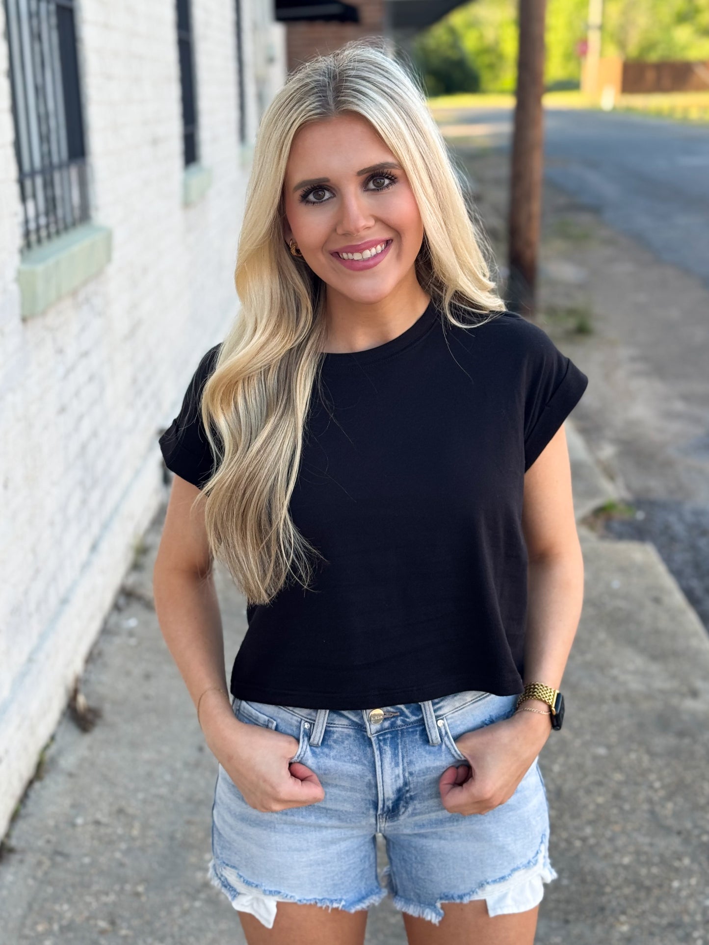 Sunny Days Cropped Tee BLACK