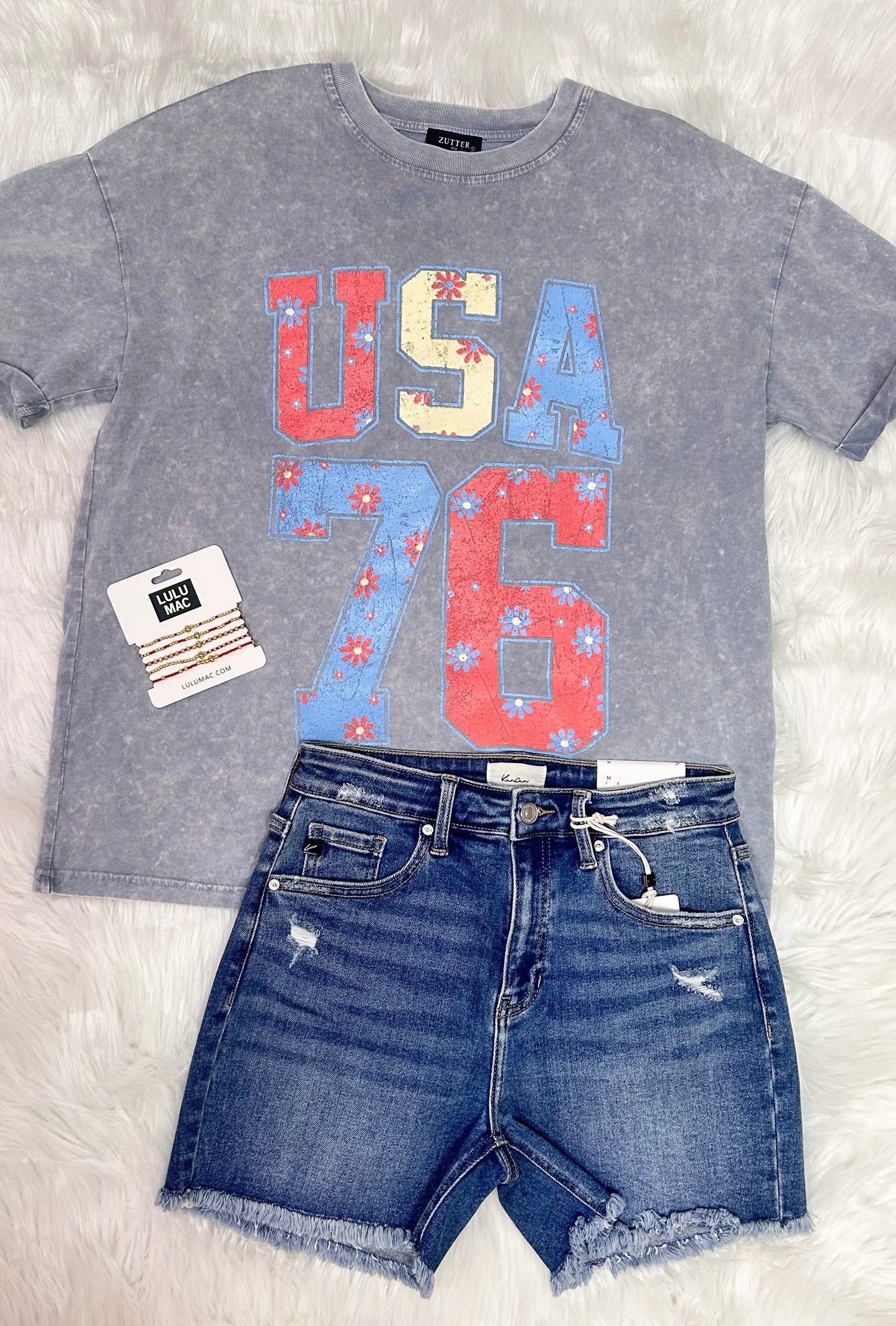USA Flower Power Tee