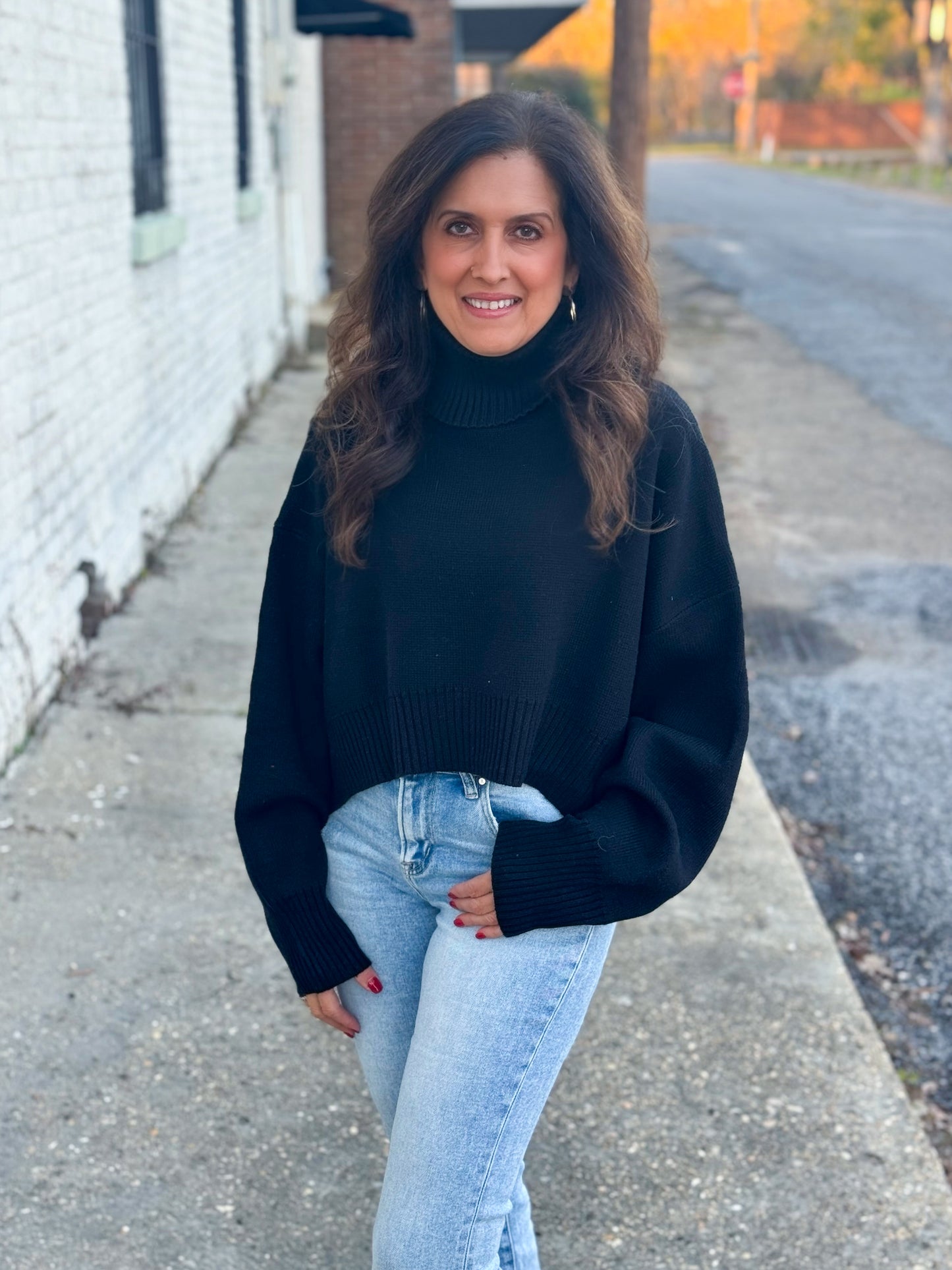 Draw You In Sweater BLACK