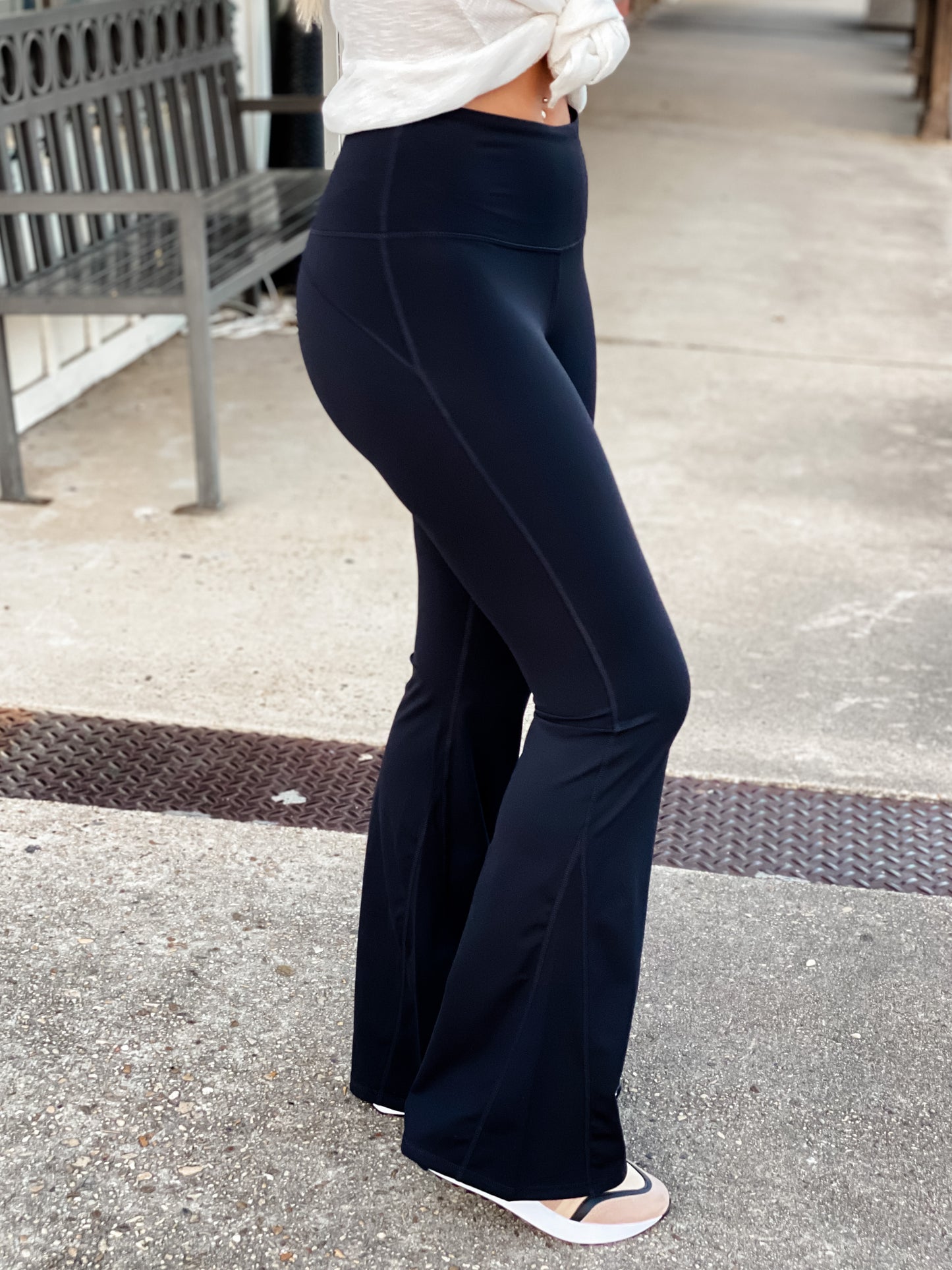 Strut Like That Flare Leggings
