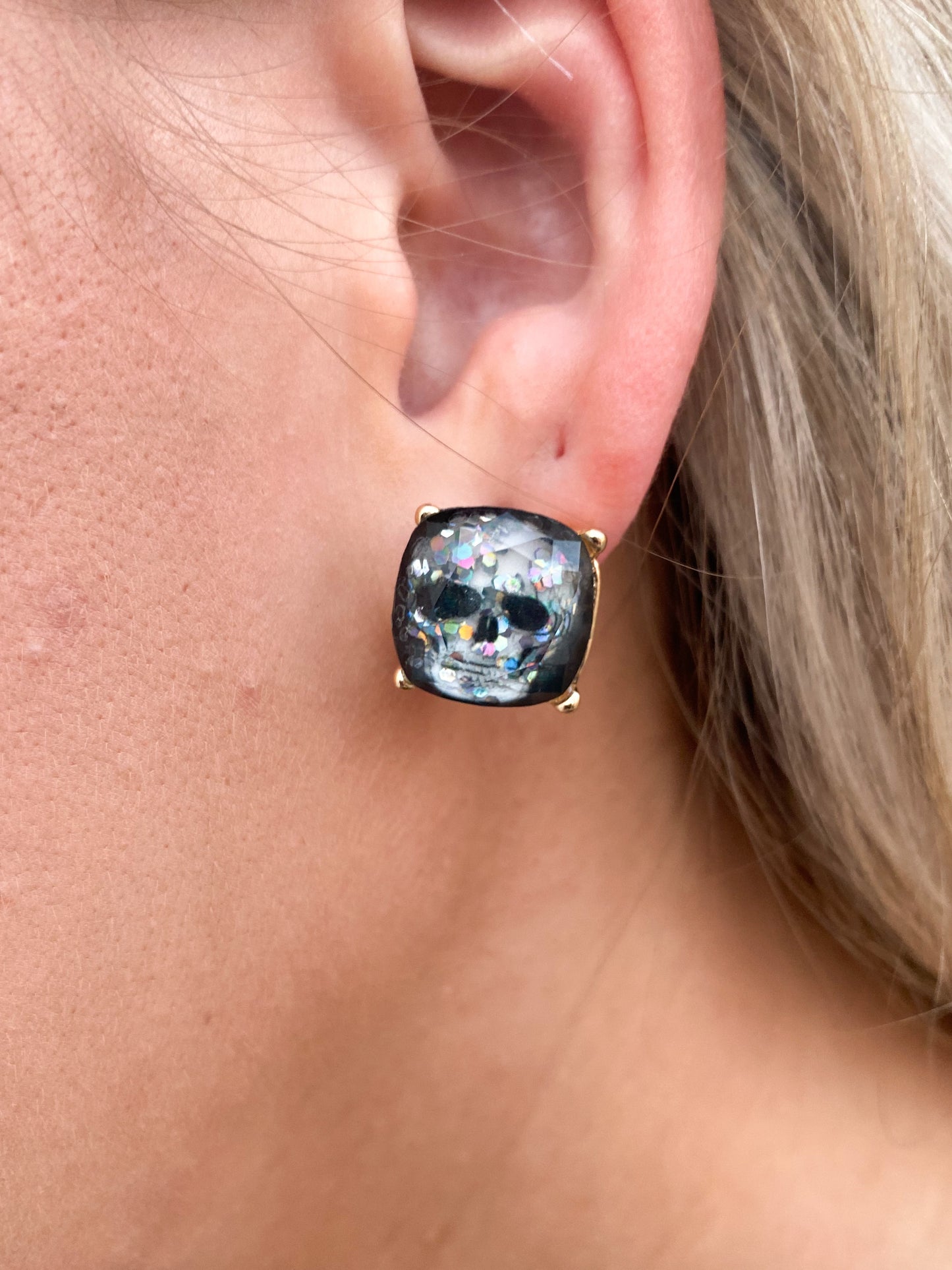Skull Stud Earring