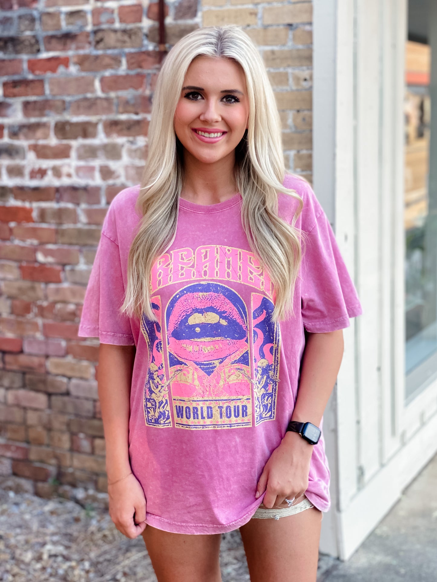 Dreamer Lips Tee
