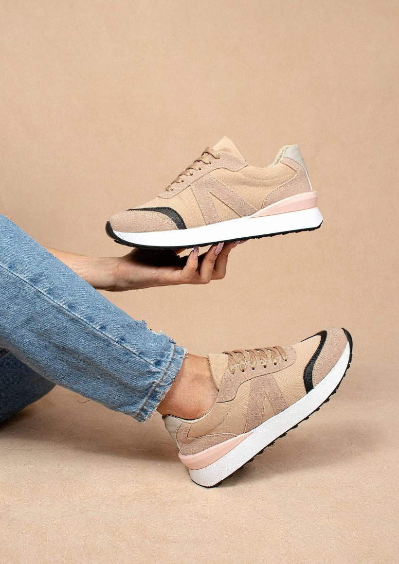Walk The Line Sneaker