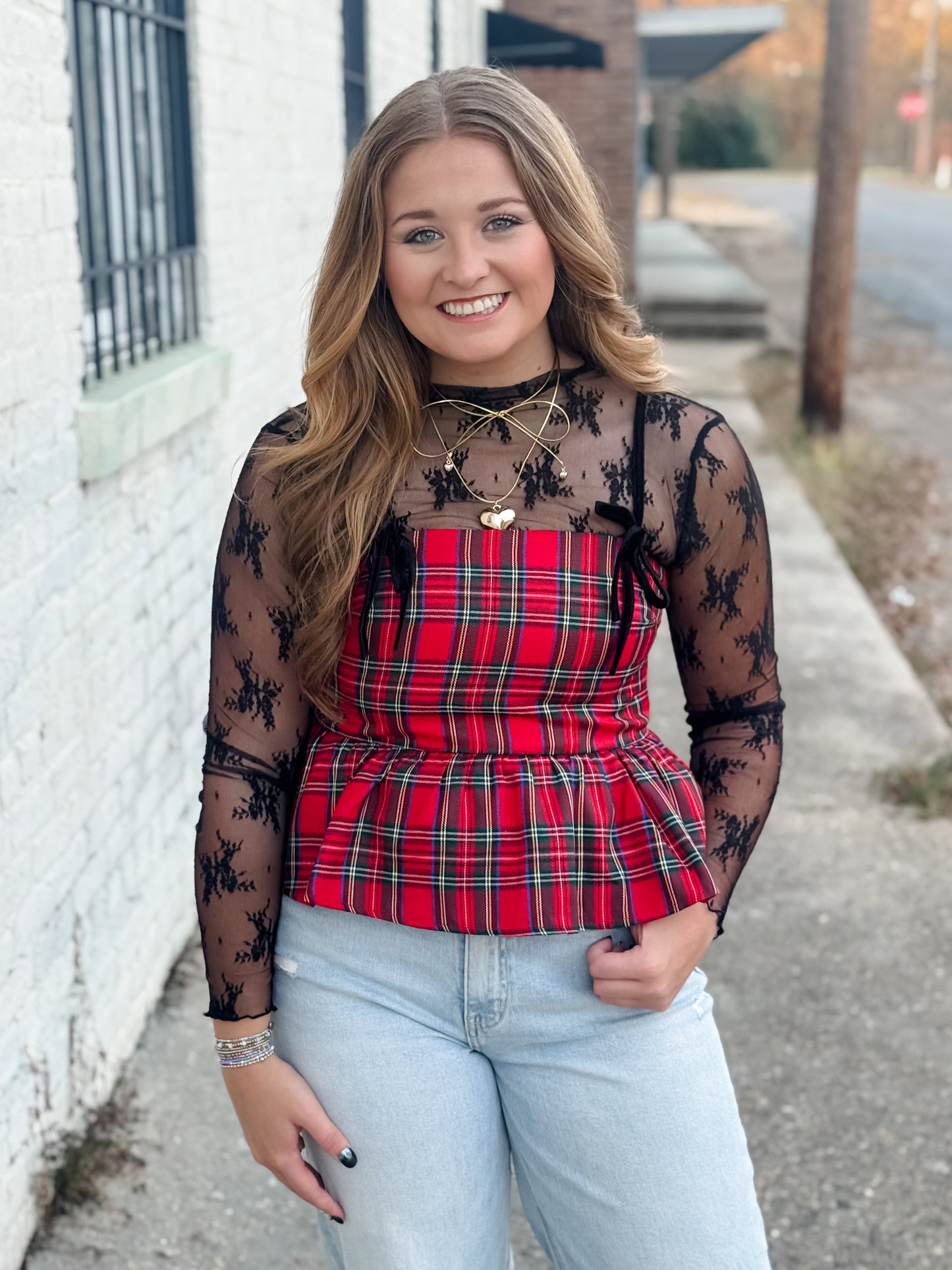 Meet Me Under The Mistletoe Top