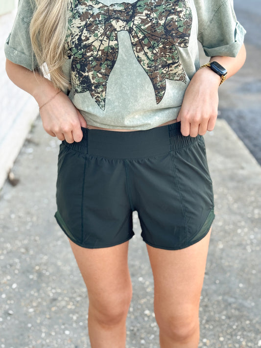 Hot To Trot Shorts HUNTER GREEN