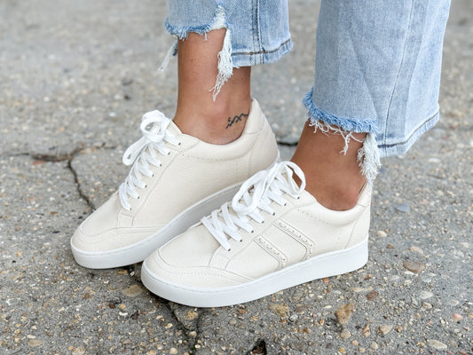 Classic Style Sneaker